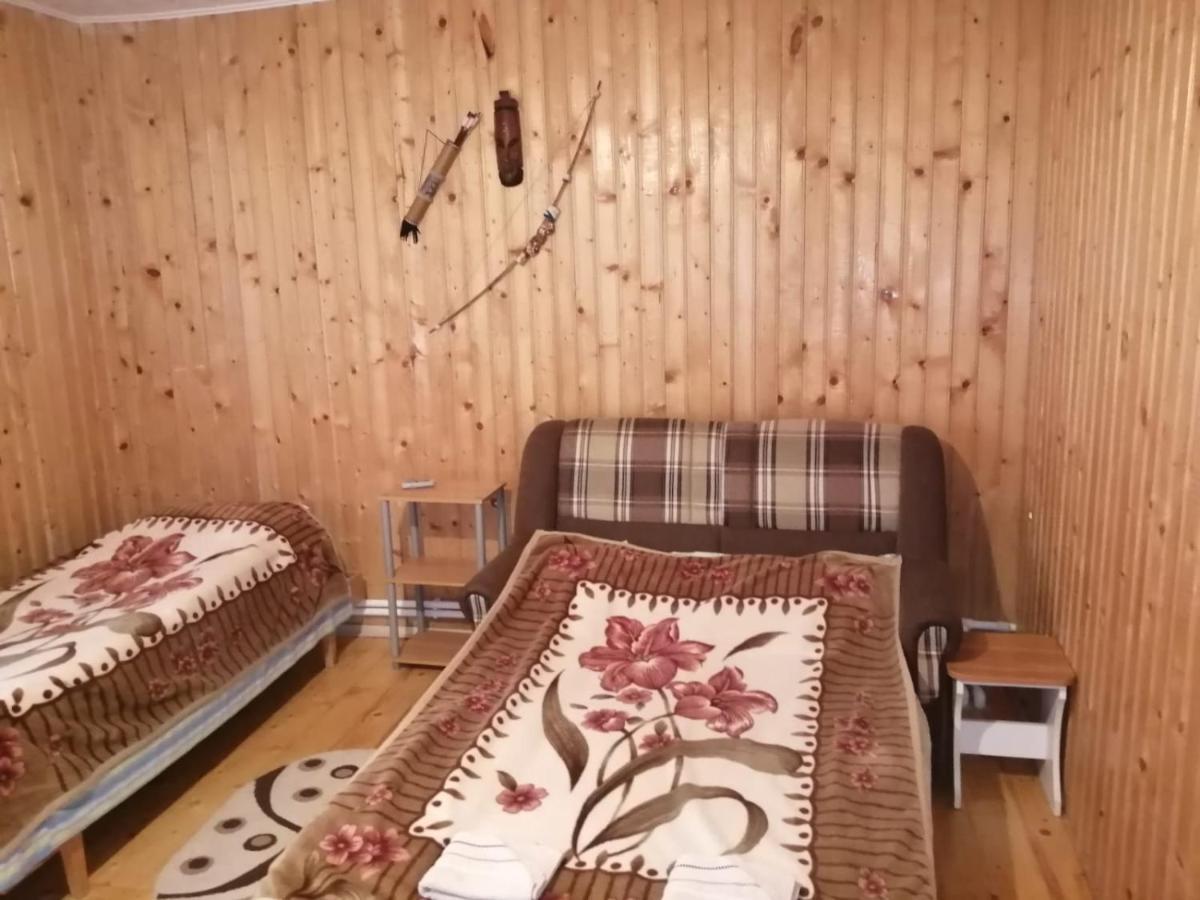 Vila Mara Сэрата-Монтеору Экстерьер фото